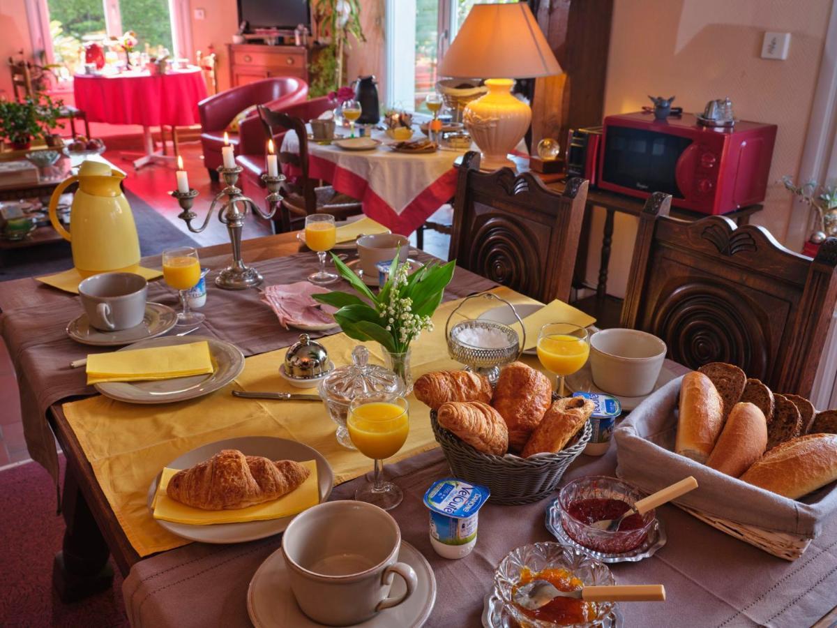 Les Roses Bed & Breakfast Santec ภายนอก รูปภาพ